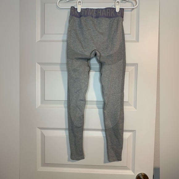Gymshark leggings - Picture 2 of 3